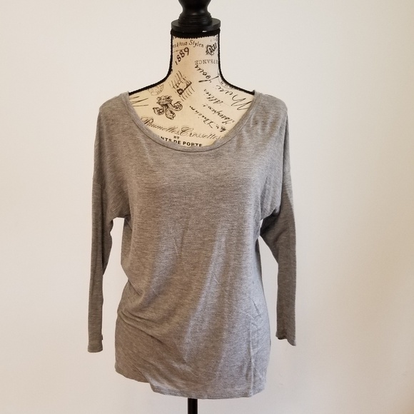 Cross back cotton 3/4 sleeve tee - Picture 1 of 4